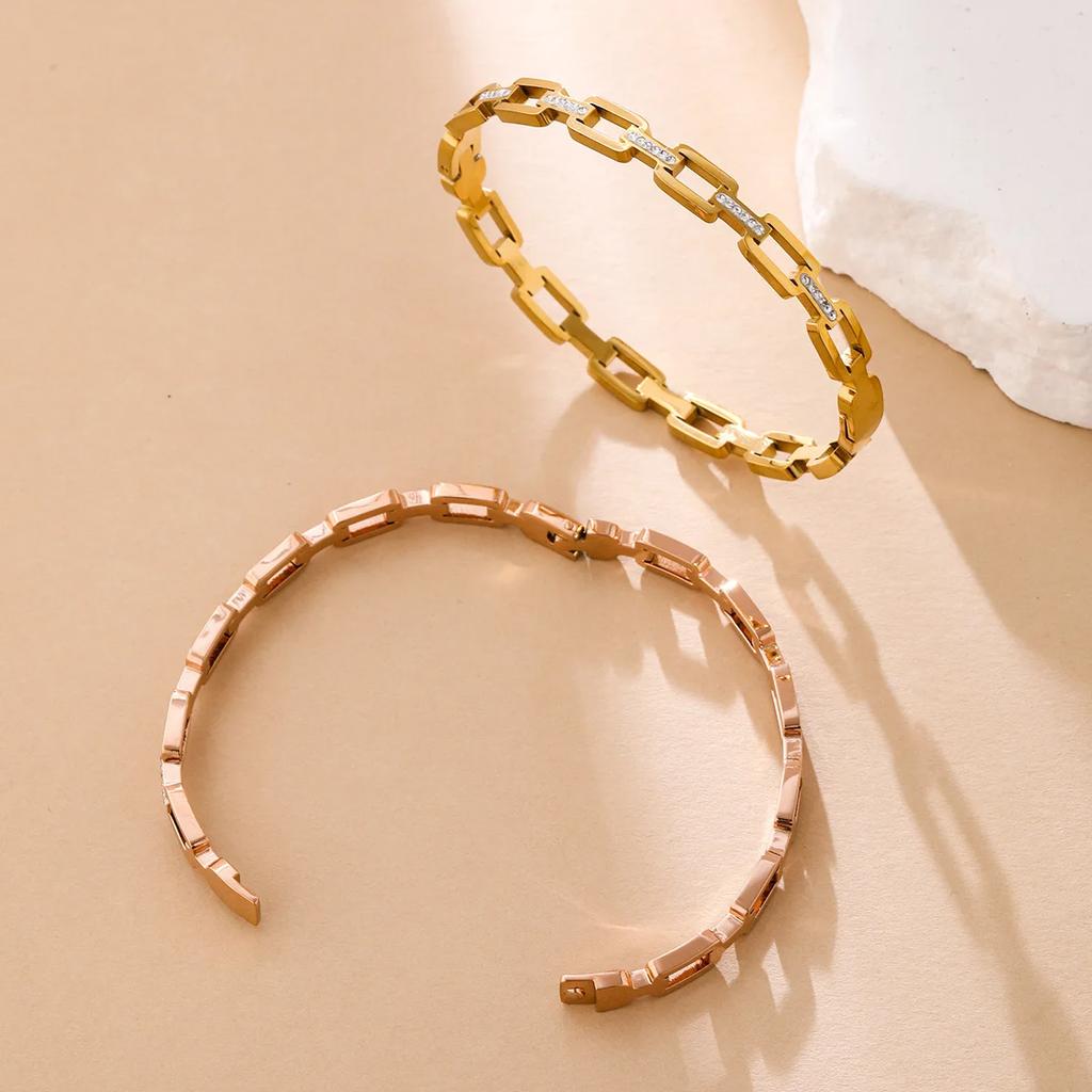 Women's Simple Versatile Stainless Steel Bracelet with Hollow Inlaid Zircon Stainless Steel Fashion Charm Niche Design for Gift