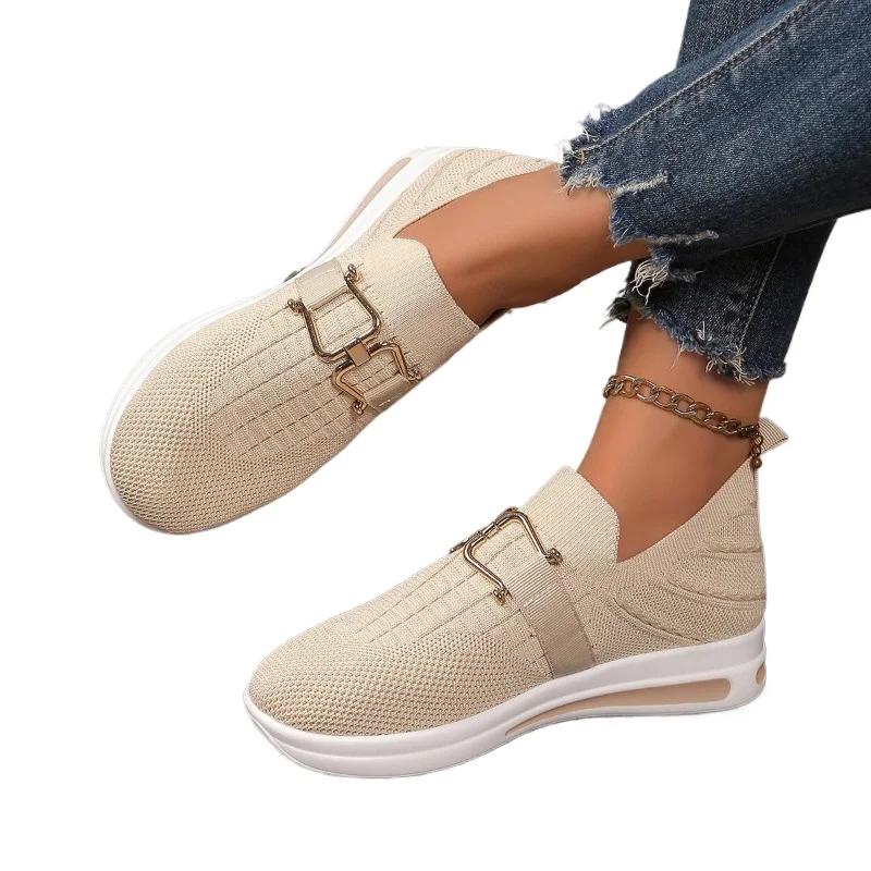 New Light Plus Size Comfortable Casual Shoes 2024 Brand Slip-on Women's Vulcanize Shoes Fashion Metal Decoration Ladies Shoes