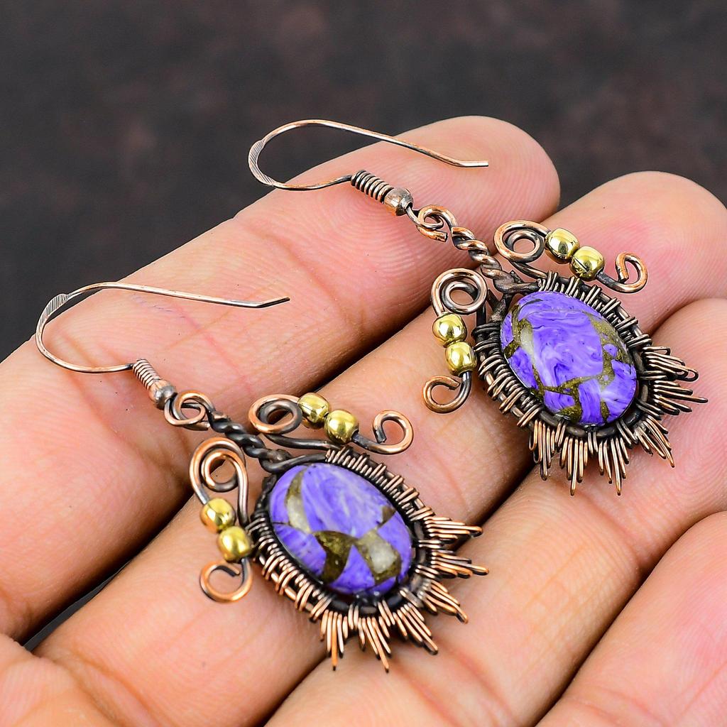 Brinco de Charoite de Cobre Brinco de Fio de Cobre Enrolado Brincos Pendentes Joias de Cobre com Pedras Preciosas Brinco Feito à Mão Joias de Designer Presente de Aniversário