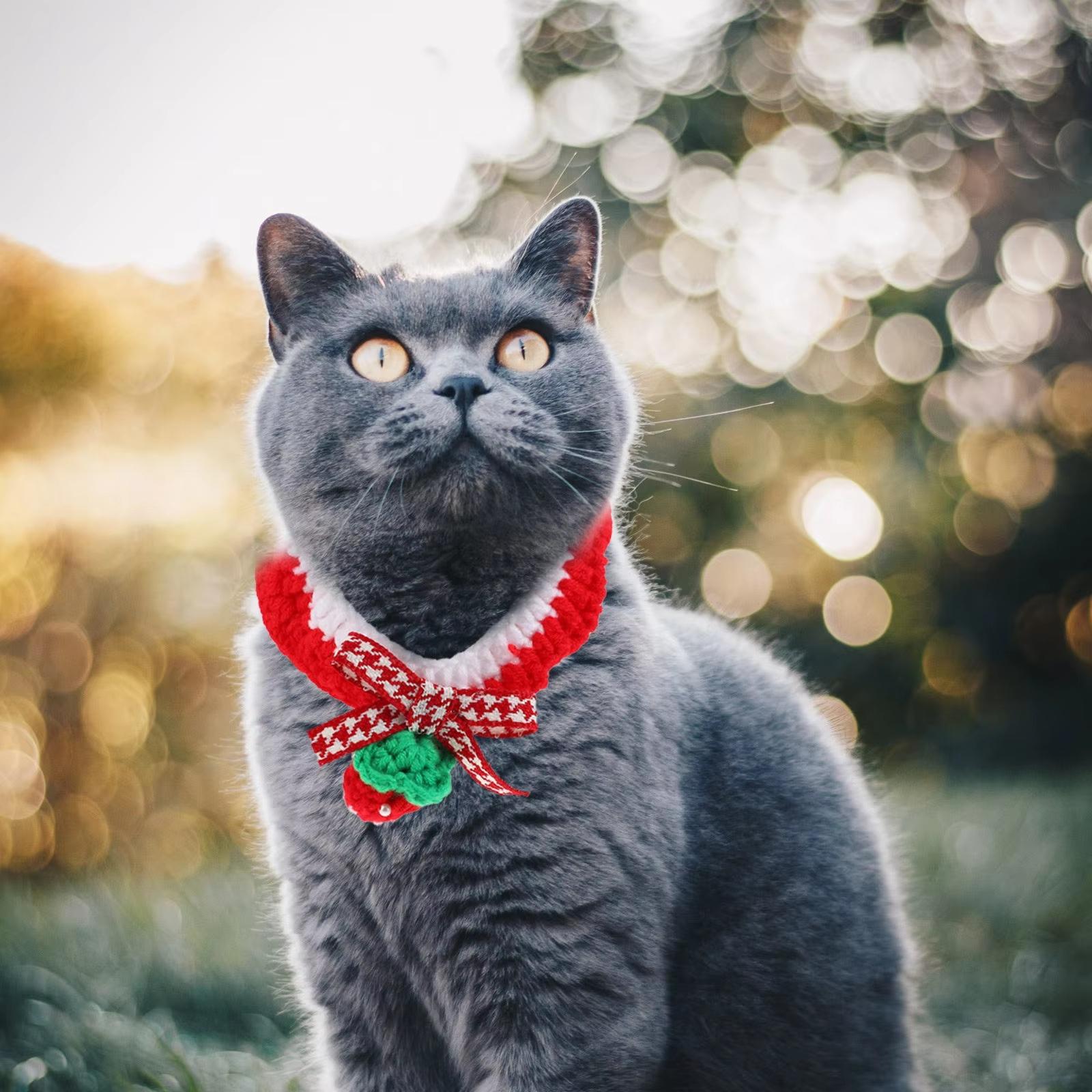 

Christmas Knit Scarf Collar for Cats Dogs Pet Holiday Bib Necklace one size красный