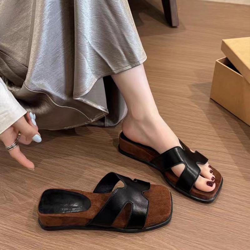 

French 2025 new summer thick heel butterfly versatile low heel square head flat bottom wear cool slippers women s one-word drag 40 чёрный