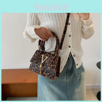 Chic Vintage Leopard Print Commuter Small Square Bag Fashionable And Versatile For Daily Use
