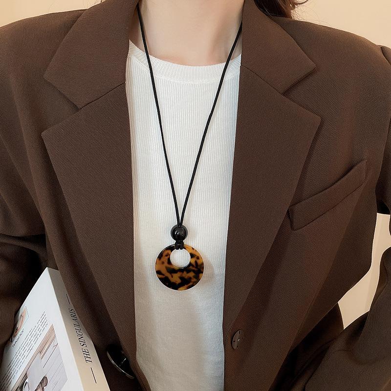 Retro Tiger Eye & Pearl Clavicle Necklace - Autumn/Winter Y2K Style