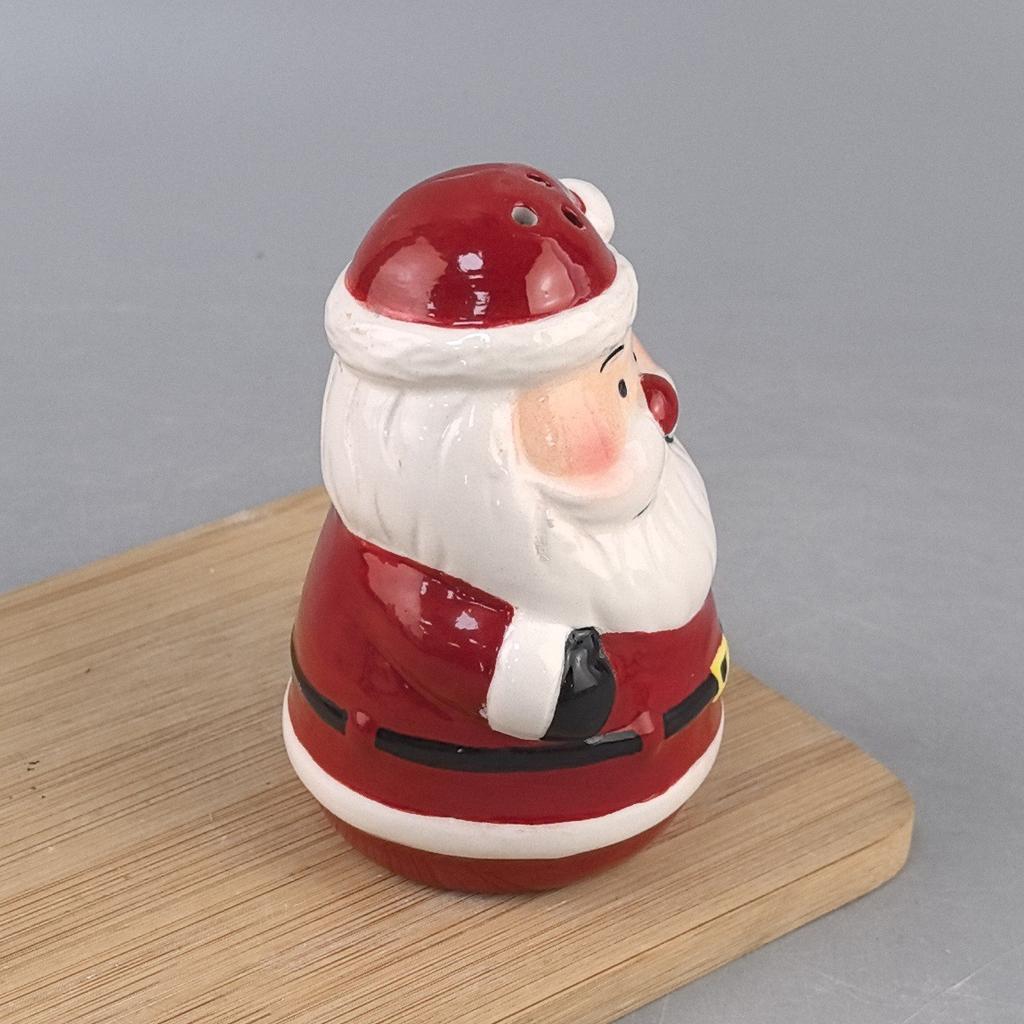 Nordic Creative Ceramic Spice Bottle Santa Claus Pepper Shaker Christmas Desktop Decorations Salt Shaker Kitchen Decoration