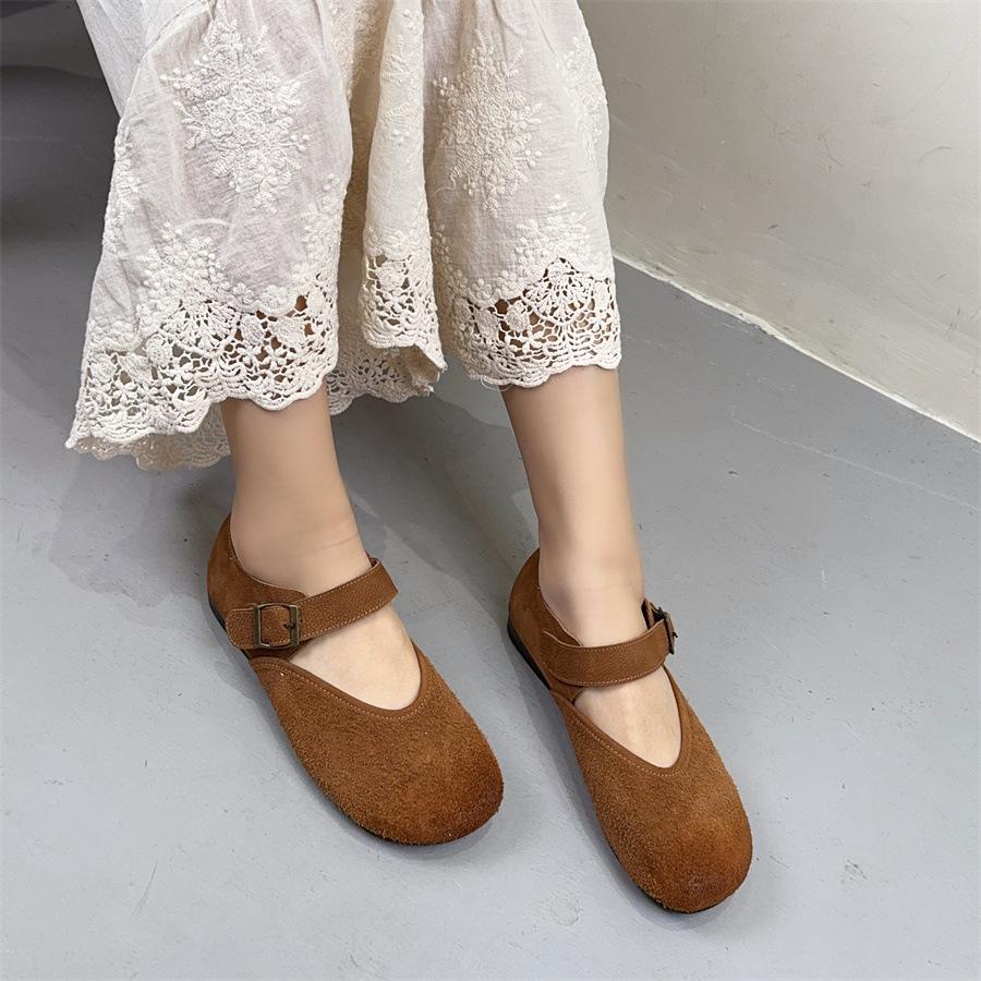 Johnature Retro Yumuşak İnek Derisi Tokalı Sığ Babetler Çok Yönlü Yuvarlak Burunlu Yumuşak Tabanlı Kadın Ayakkabıları