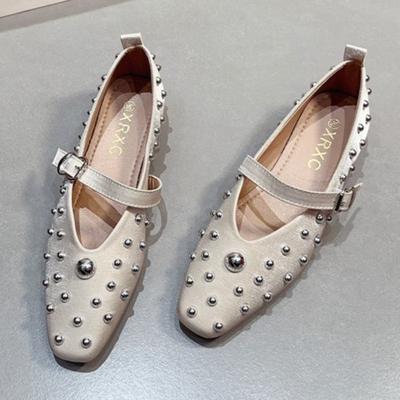 Mode Lyx Metallnitar Dekoration Låga Klackar Skor Kvinnor Mode Fyrkantig Tå Spänne Märke Designerskor Elegant Komfort Kontorsskor