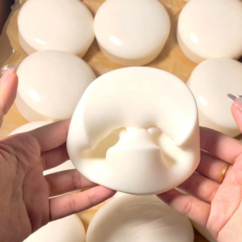 Taba Squishy Joghurtkuchen Brot Quetschspielzeug Weich Stress Langsam Aufgehend Sensorisches Fidget Spielzeug für Erwachsene Entspannende Geschenke