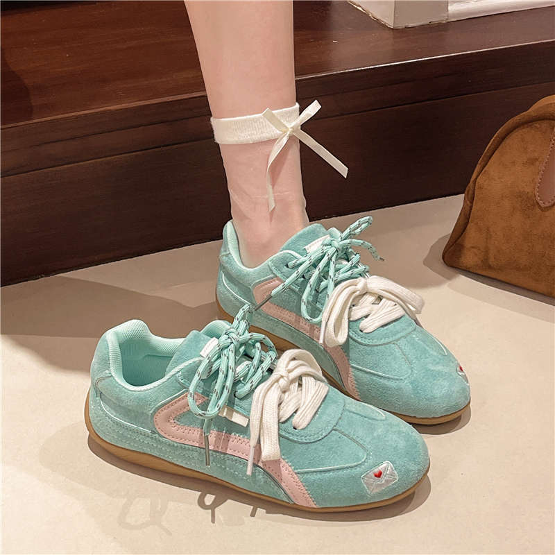 Casual moral training shoes women's ins new autumn ugly cute big head shoes bread shoes versatile board shoes women