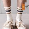 Herren Trendige Wadenlange Socken: Dick, Schweißabsorbierend, Geruchsresistent, Perfekt für Herbst/Winter & High-Top-Fußball.