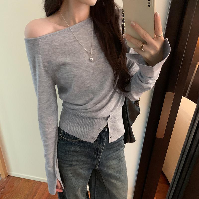 2026 Early Spring Women's Off-Shoulder Knit Sweater, Slim Fit Outerwear, Base Shirt, High-End Sweater