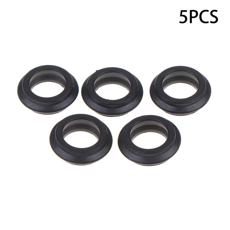 Car Engine Oil Cooler Outlet Pipe Seal Plastic Black Fuel Oil Seal Pipe For Range Rover Lr030593
