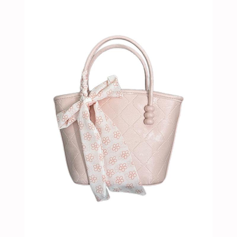 Korean Version of Small Fresh Vegetable Basket Handbag New Gentle Sweet Niche Shoulder Bag Daily Versatile Messenger Bag