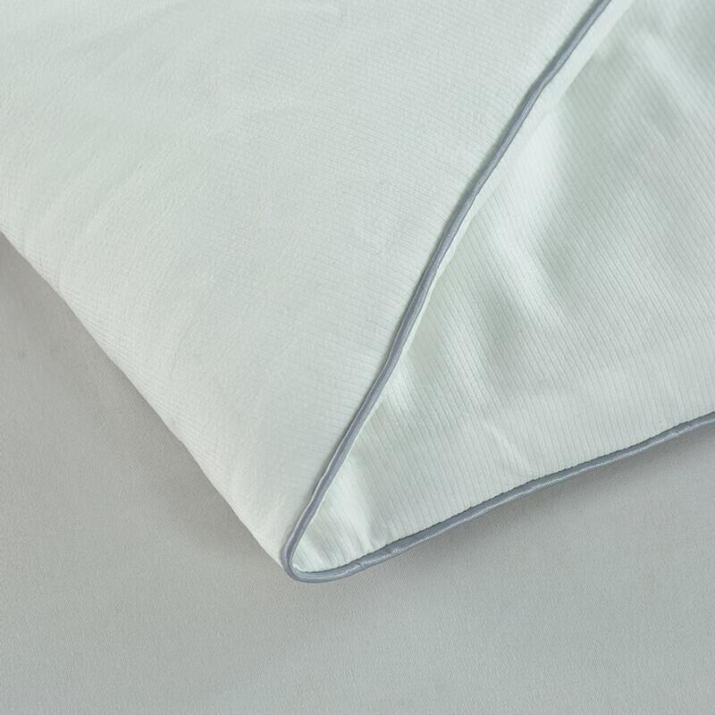 Grace Golden Heating Duvet