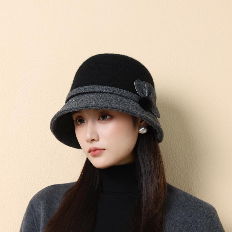 Autumn and Winter Mother Hat Ladies Fleece Thickened Warm Bucket Hat Elegant Knitted Basin Hat