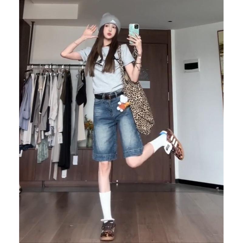 

Vintage Low-Waist Loose Denim Shorts for Women - Autumn Straight Wide-Leg Design 2XL