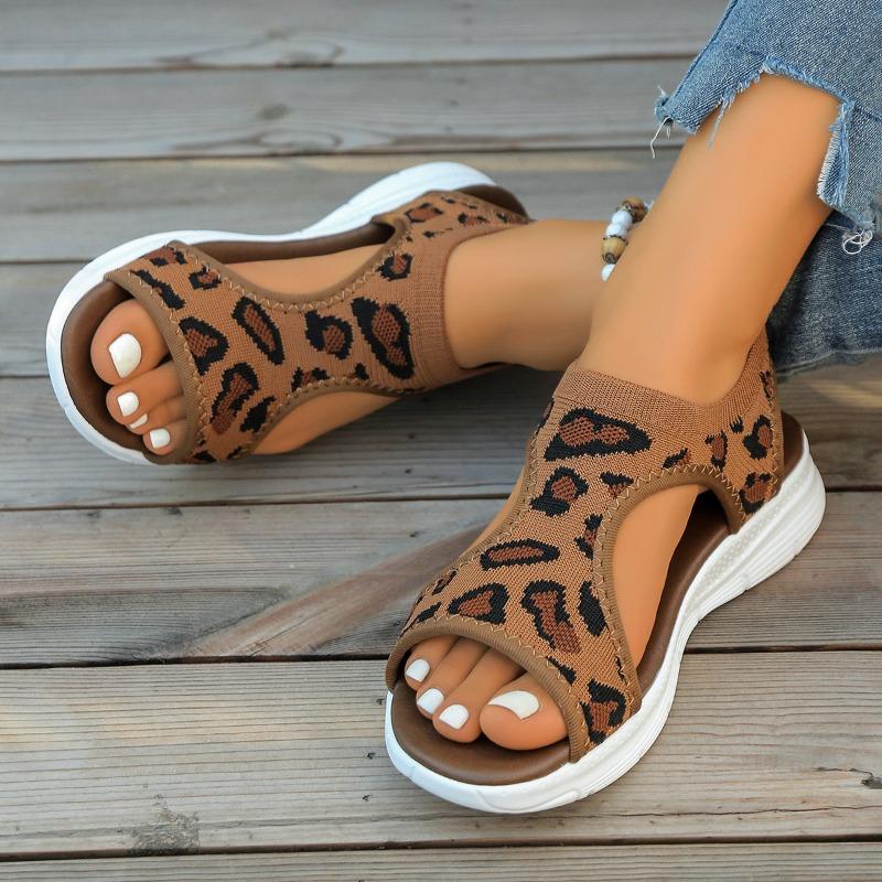 Summer new European and American large-size platform sandals women's foot cover fly-woven casual beach sandals