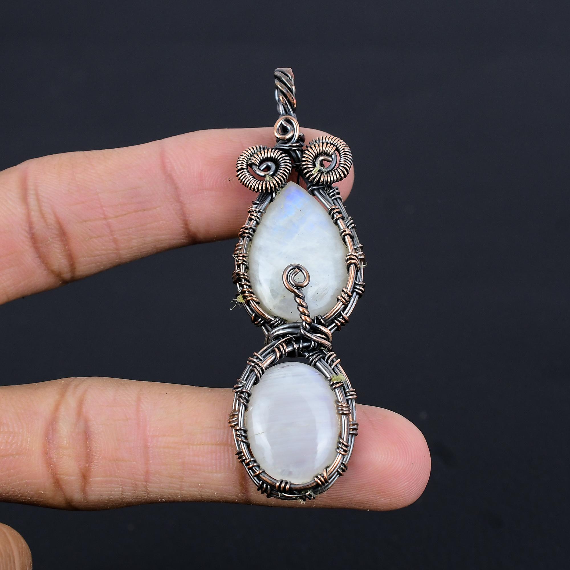 

Кулон из лунного камня, обернутый медной проволокой 999 пробы, кулон из драгоценного камня ручной работы, подарок для мамы, антикварное украшение 2.55 Inches