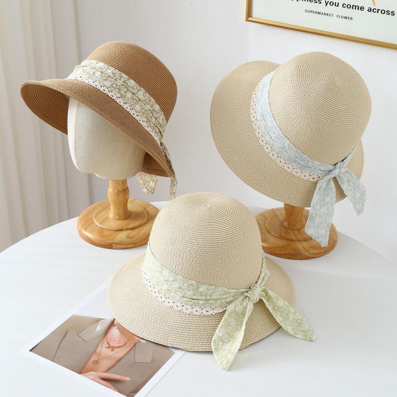 Summer Wide-Brimmed Straw Hat for Women with Ribbon Versatile Vacation Seaside Beach Hat