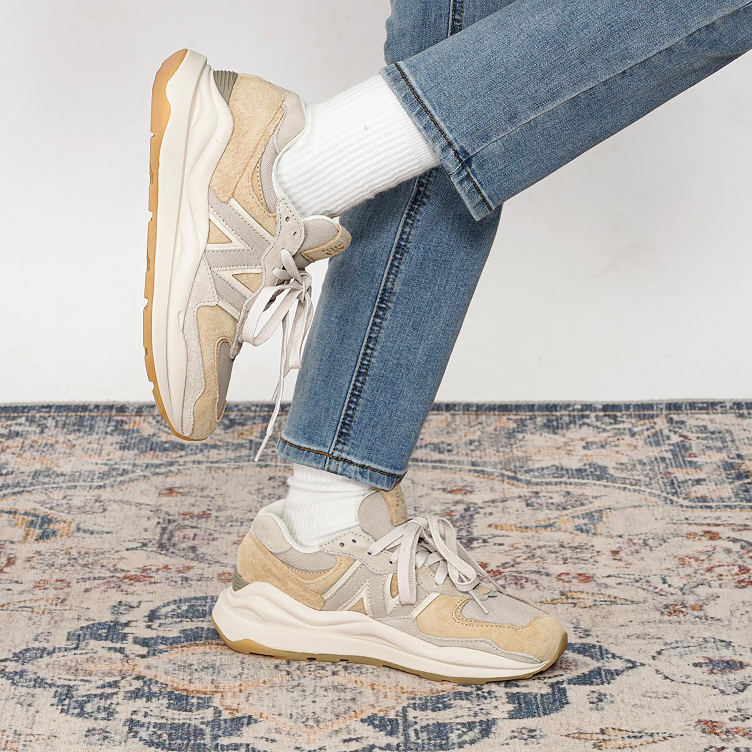 Кроссовки унисекс New Balance 57/40 Unplugged Pack Greige Серо-бежевые M5740UP 38 — фото 6