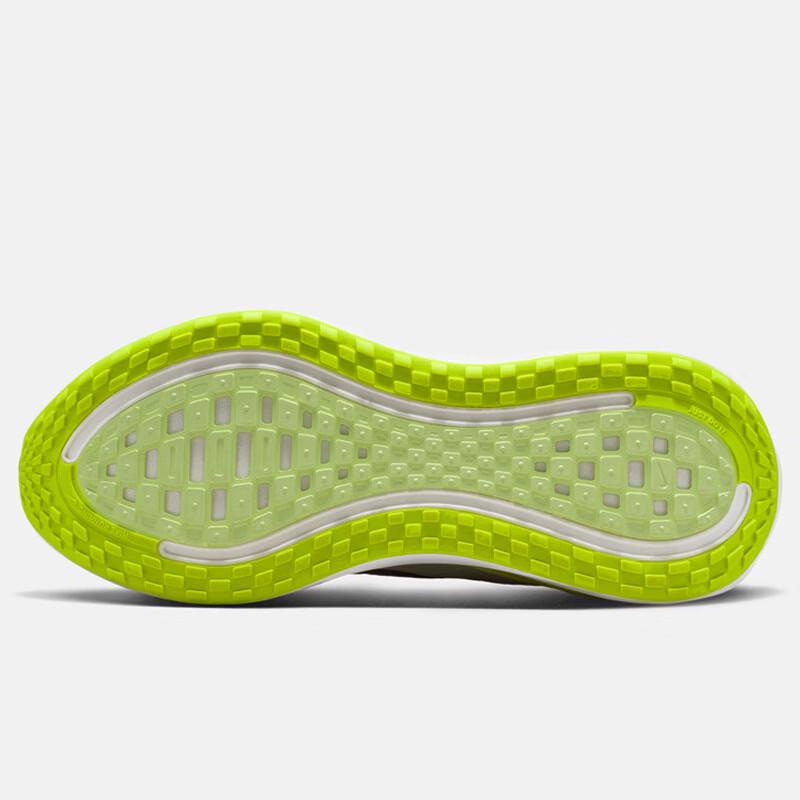 Nike Men's Vomero Plus Running Shoes
