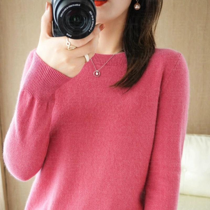 Autumn and Winter Round Neck Sweater Women's Pullover Knitted Sweater Solid Color Long Sleeved Women's Thin Short Base Shirt
