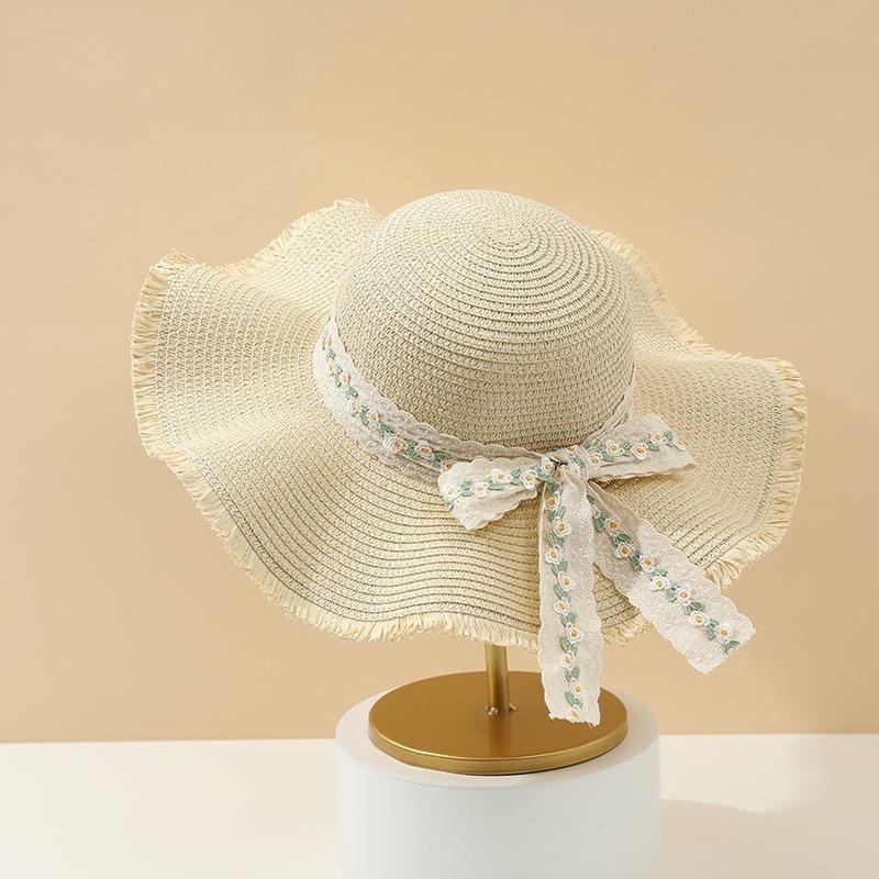 

Women s French-Style Lace Bowknot Sunhat with Wavy Brim Foldable Beach Hat for Seaside Travel Spring And Summer 55-58cm бежевый