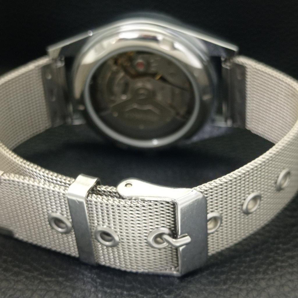 JAPAN VINTAGE REFURBISHED SEIKO 5 AUTOMATIC MENS ROMAN FIGURE WATCH a442051-a