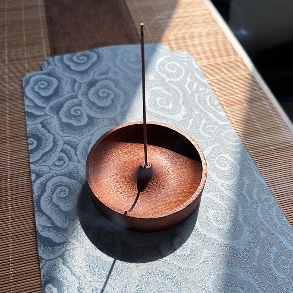 1PC Solid Walnut Incense Burner North American Style Wood Handmade Round Tea Ceremony Agarwood Holder Backflow Incense Burner