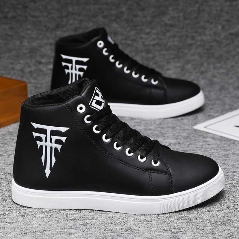 Men's Board Shoes, Thick Soles for Wear Resistance, Anti-Slip and Easy To Wear, Available in Large Sizes