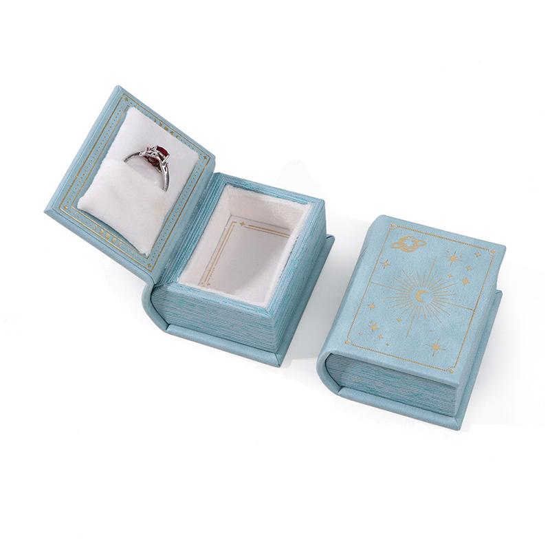 1Pc Pu Leather Book-Shaped Ring Box With Suede Fabric Lining Creative Flip Lid Magnetic Ring Holder Jewelry Gift Case Accessorie