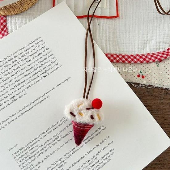 Colar de Árvore de Natal Festivo em Tecido para Mulheres - Fofo, Versátil, Acessório de Feriado para Suéteres