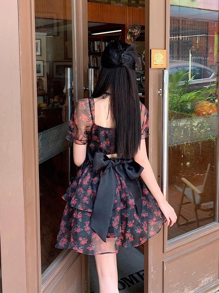 Coffee break French floral with suspenders dress women's summer waist thin back bow tie fluffy princess dress
