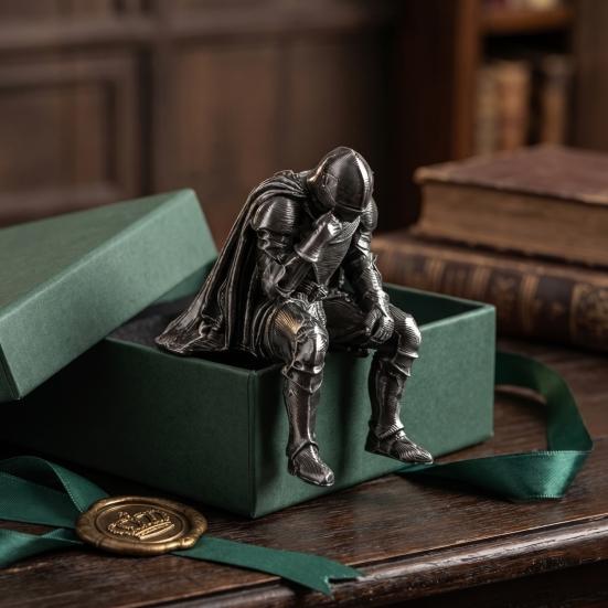 Medieval Knight Statue 3D Printed Statue, Meditating Figurine with Armor Cloak, Meditative Warrior Vintage Gothic Desktop Art Ornament for Bookshelf