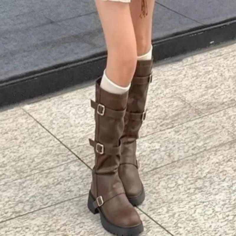 Novas botas femininas de fivela de cinto de outono, sapatos de salto alto e grosso para mulheres, vestido ao ar livre, botas de montaria femininas na coxa, sapatos