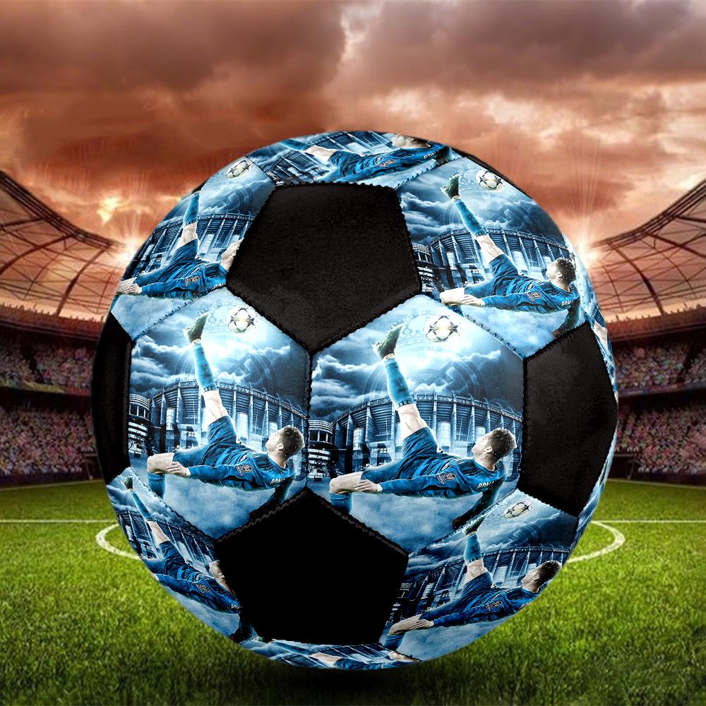 Pallone Calcio a 5 CR7 Colorato Per Tutte le Età Misura 5 Cucito a Macchina PVC Pronto per la Competizione Resistente Alta Rimbalzabilità
