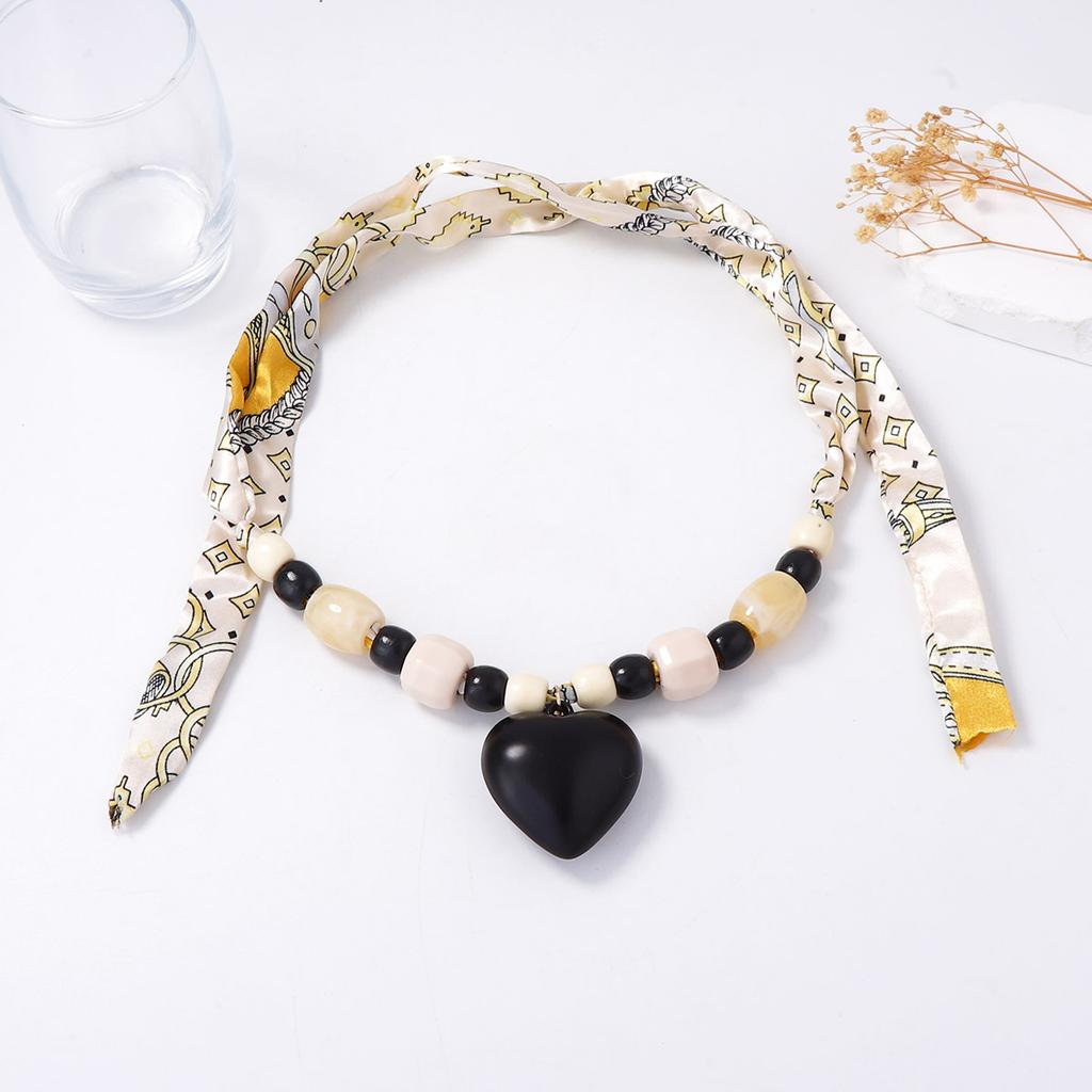 European and American Simple Fashion Silk Scarf Beaded Exaggerated Love Pendant Necklace Is Versatile for Daily Wear of Women's Necklaces