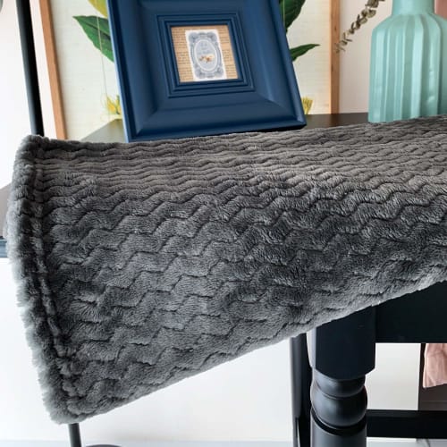 Sledar Single Blanket, Warm, Fluffy, Soft, Microfiber, Machine Washable, Antibacterial, Odor Resistant, Anti-mite, Anti-static, Perfect for Fall/Winte