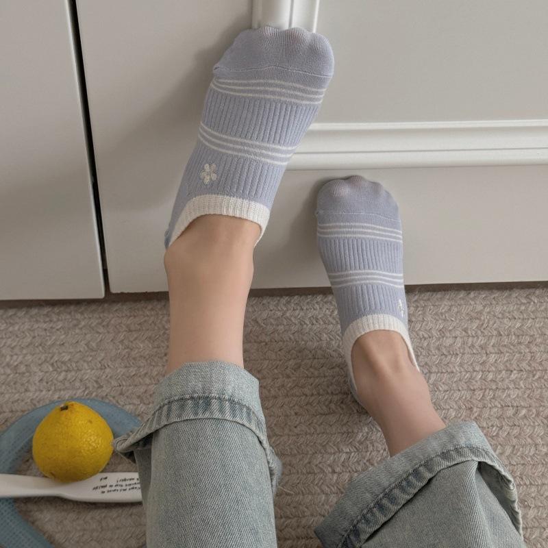 Small Floral Striped Women's Invisible Socks, Breathable Summer Lightweight Short Socks, Pure Cotton, Anti-slip, No Heel Coming Off.