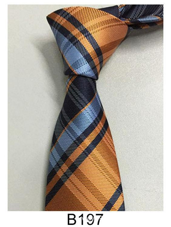 Cravate homme en soie et polyester faite main – Décontractée, formelle ou professionnelle