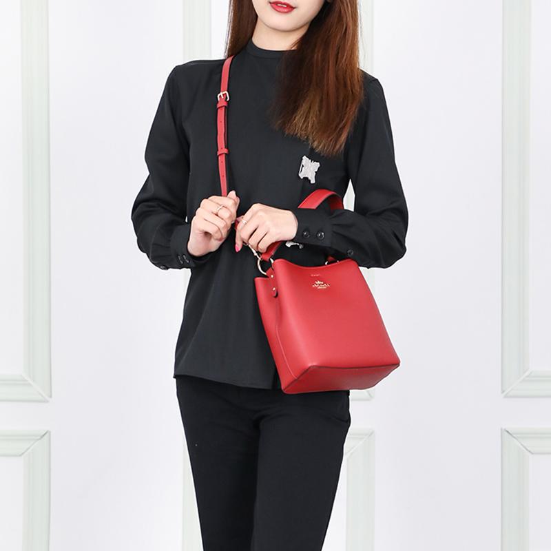Coach Town 21 Fashion Solid Pebble Grain Leather Bucket Bag Women Bags Red 1011-IMS75