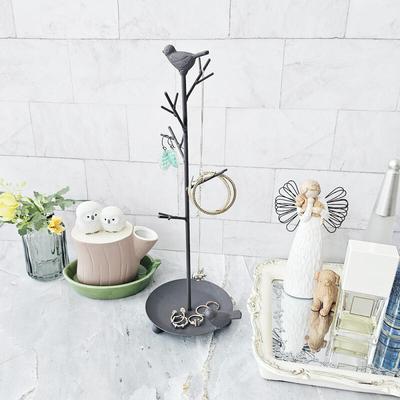 Dove Jewelry Hanger Brown