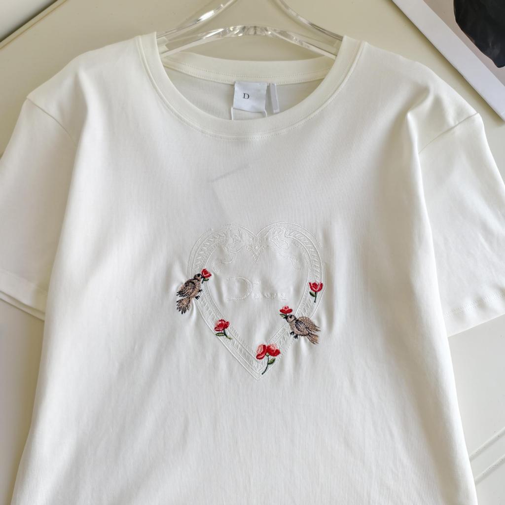 High-Quality Letter Heart Flower Embroidered Round Neck Casual Short Sleeve Top