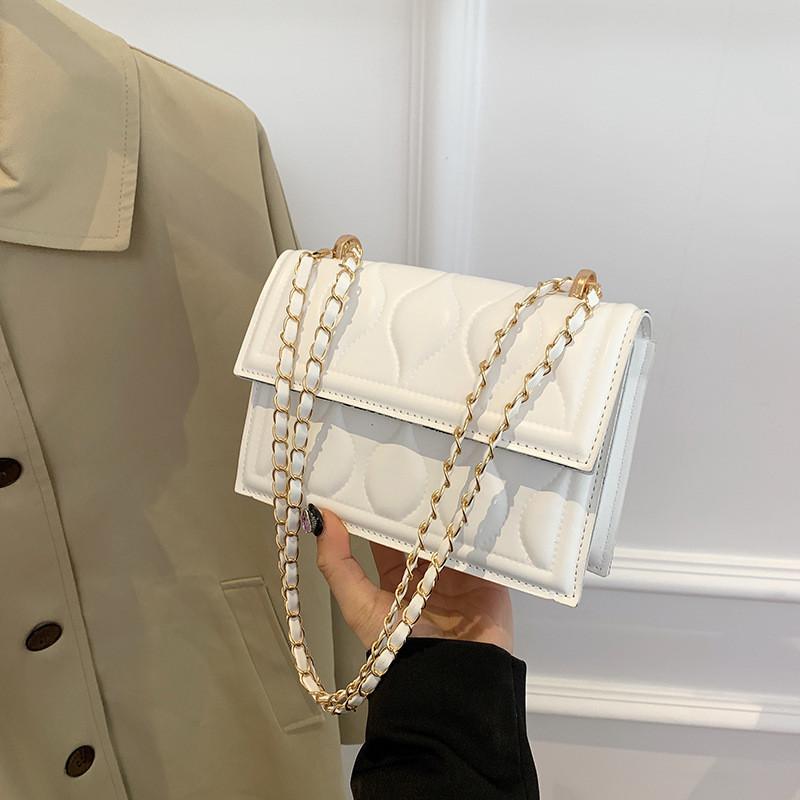 Fashionable And Chic Women s Pu Leather Square Crossbody Bag With Chain Strap белый
