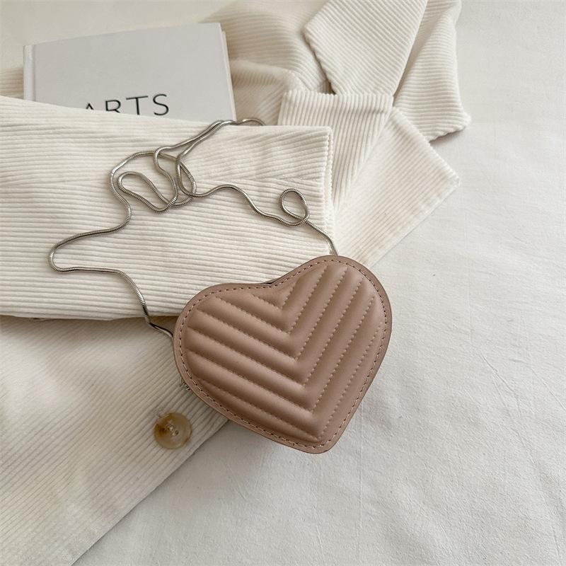 Simple foreign style solid color small bag women's 2025 summer new shoulder messenger bag texture love bag women's bag