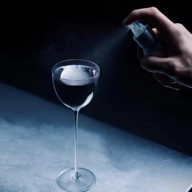Creative Japanese Kimura Wine Glass Cup  Cocktail Glasses Whiskey Martini Cup Barware Household Cups Goblet Drinkware
