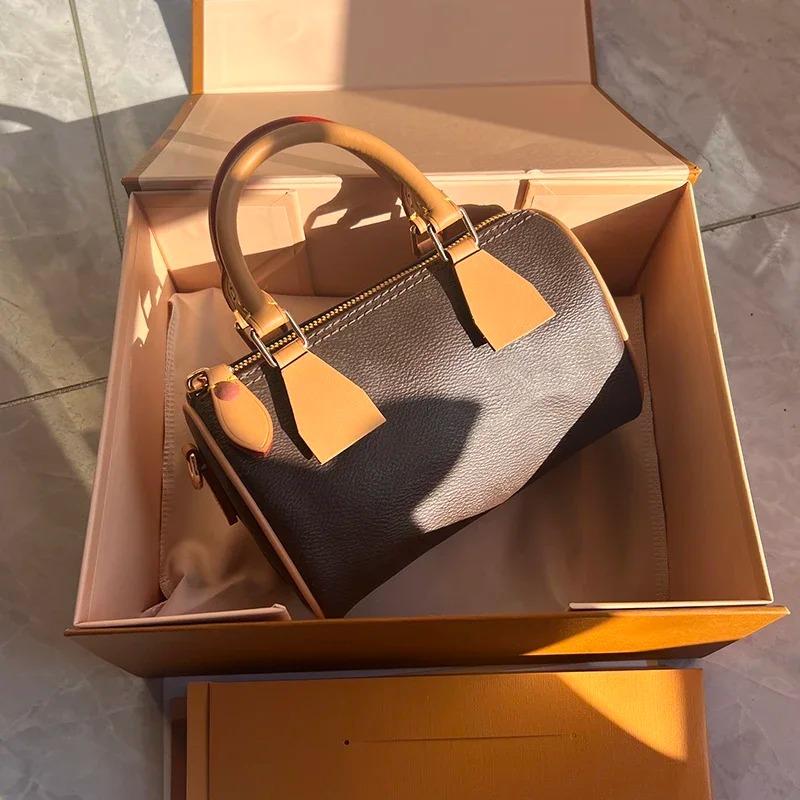 Fashion single shoulder crossbody small square bag  real leather women's bag  mini casual bag