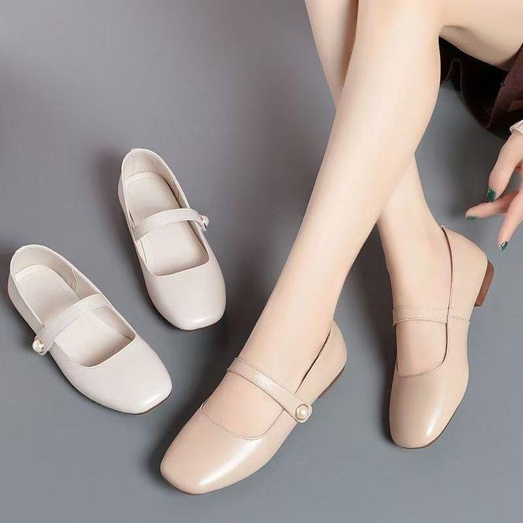 Mary Jane lightweight and comfortable soft-soled small leather shoes spring low-heeled square head single shoes soft leather flat shoes single shoes