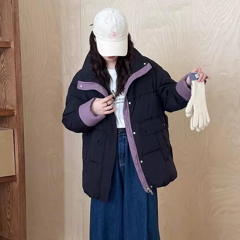 Fashion contrasting color short down jacket women's 2024 winter new stand-up collar thickened white duck down turned sleeve warm jacket large size