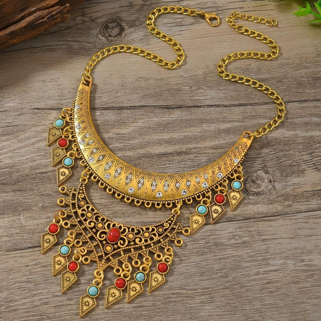 Retro Bohemian Drop Pendant Necklace With Alloy Waterdrop Shape For Fashion Enthusiasts