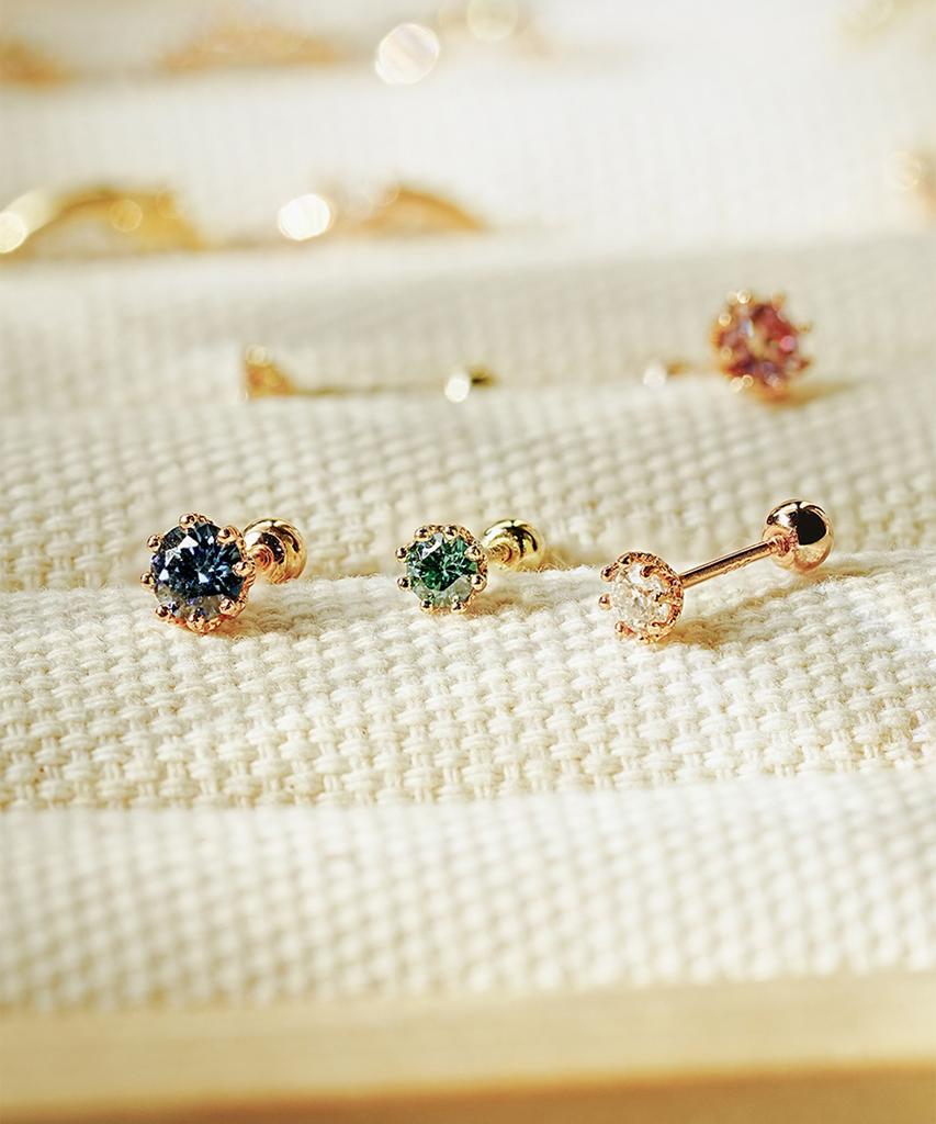 Minimalpiercing 14K Moissanite Diamond Queen Piercing Earrings